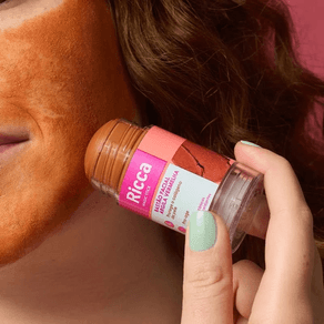 Bastao-Facial-Ricca-Argila-Vermelha-3806---Hidratacao-E-Limpeza-De-Pele.