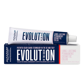 Coloracao-Alfaparf-Evolution-Louro-Claro-Cobre---8-4